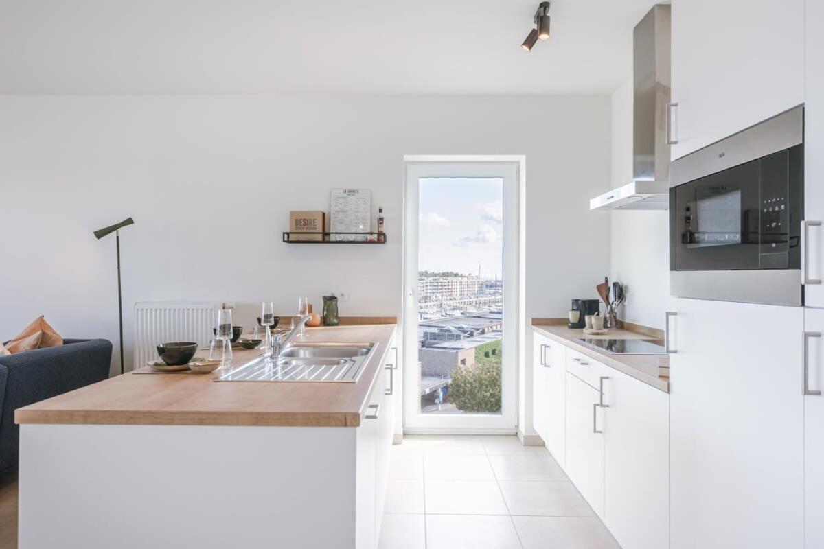 Huswell - Lovely New Apartment At The Harbor + Parking Brugge Ngoại thất bức ảnh