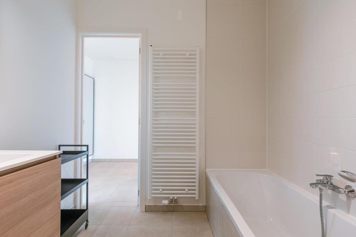 Huswell - Lovely New Apartment At The Harbor + Parking Brugge Ngoại thất bức ảnh